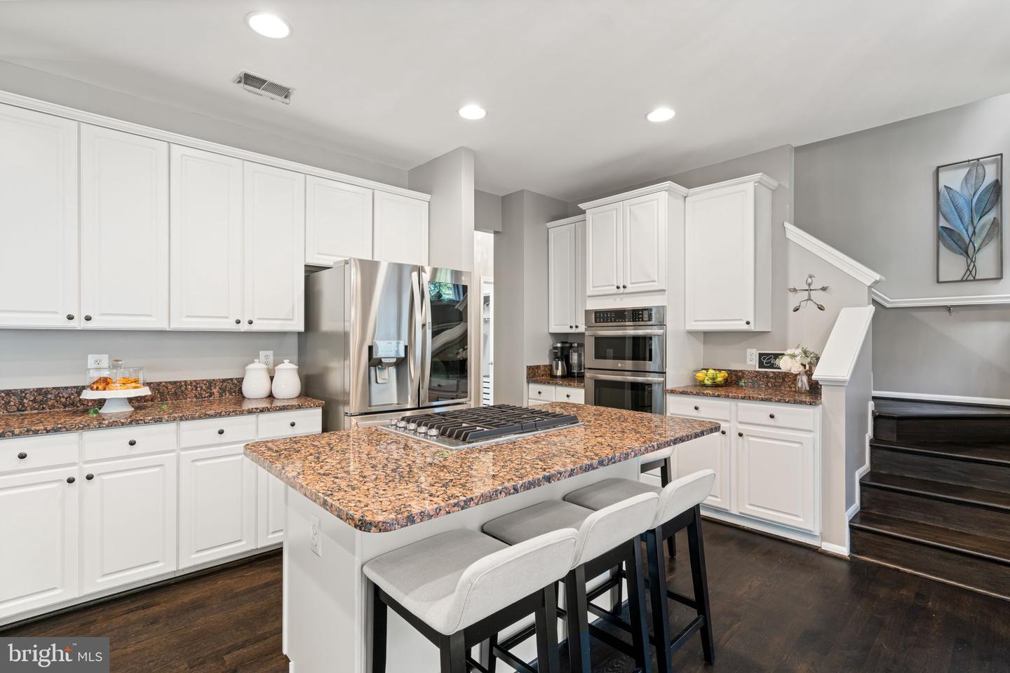 20549 GRANT CT, STERLING, Virginia 20165, 5 Bedrooms Bedrooms, 15 Rooms Rooms,4 BathroomsBathrooms,Residential,For sale,20549 GRANT CT,VALO2101486 MLS # VALO2101486