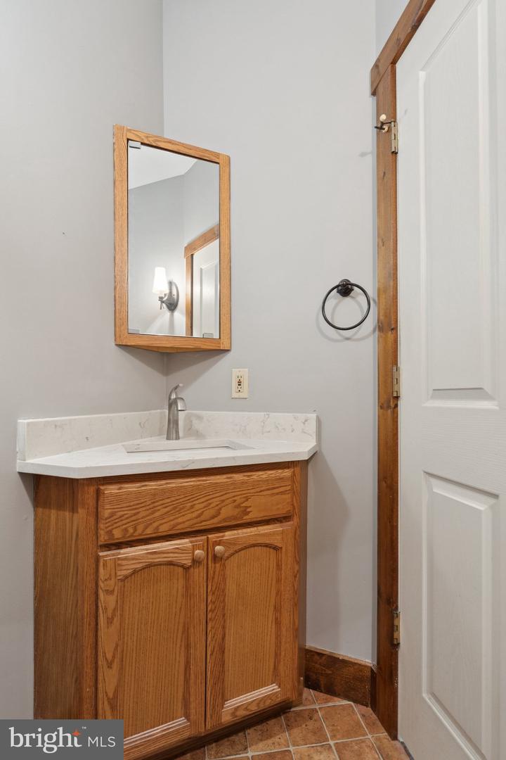 2716 HUNTING RIDGE RD, WINCHESTER, Virginia 22603, 4 Bedrooms Bedrooms, ,2 BathroomsBathrooms,Residential,For sale,2716 HUNTING RIDGE RD,VAFV2035336 MLS # VAFV2035336