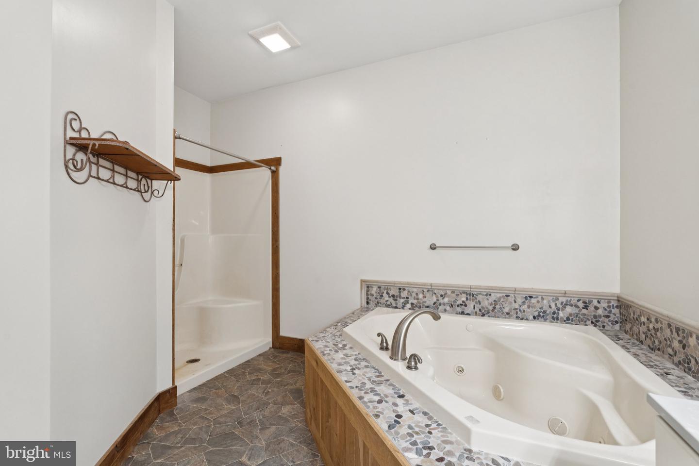 2716 HUNTING RIDGE RD, WINCHESTER, Virginia 22603, 4 Bedrooms Bedrooms, ,2 BathroomsBathrooms,Residential,For sale,2716 HUNTING RIDGE RD,VAFV2035336 MLS # VAFV2035336