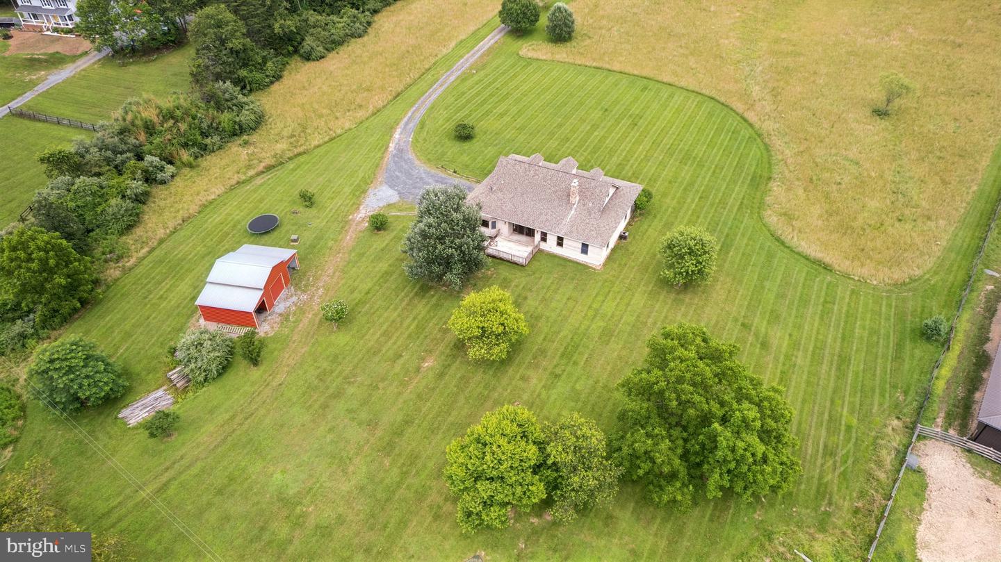 2716 HUNTING RIDGE RD, WINCHESTER, Virginia 22603, 4 Bedrooms Bedrooms, ,2 BathroomsBathrooms,Residential,For sale,2716 HUNTING RIDGE RD,VAFV2035336 MLS # VAFV2035336