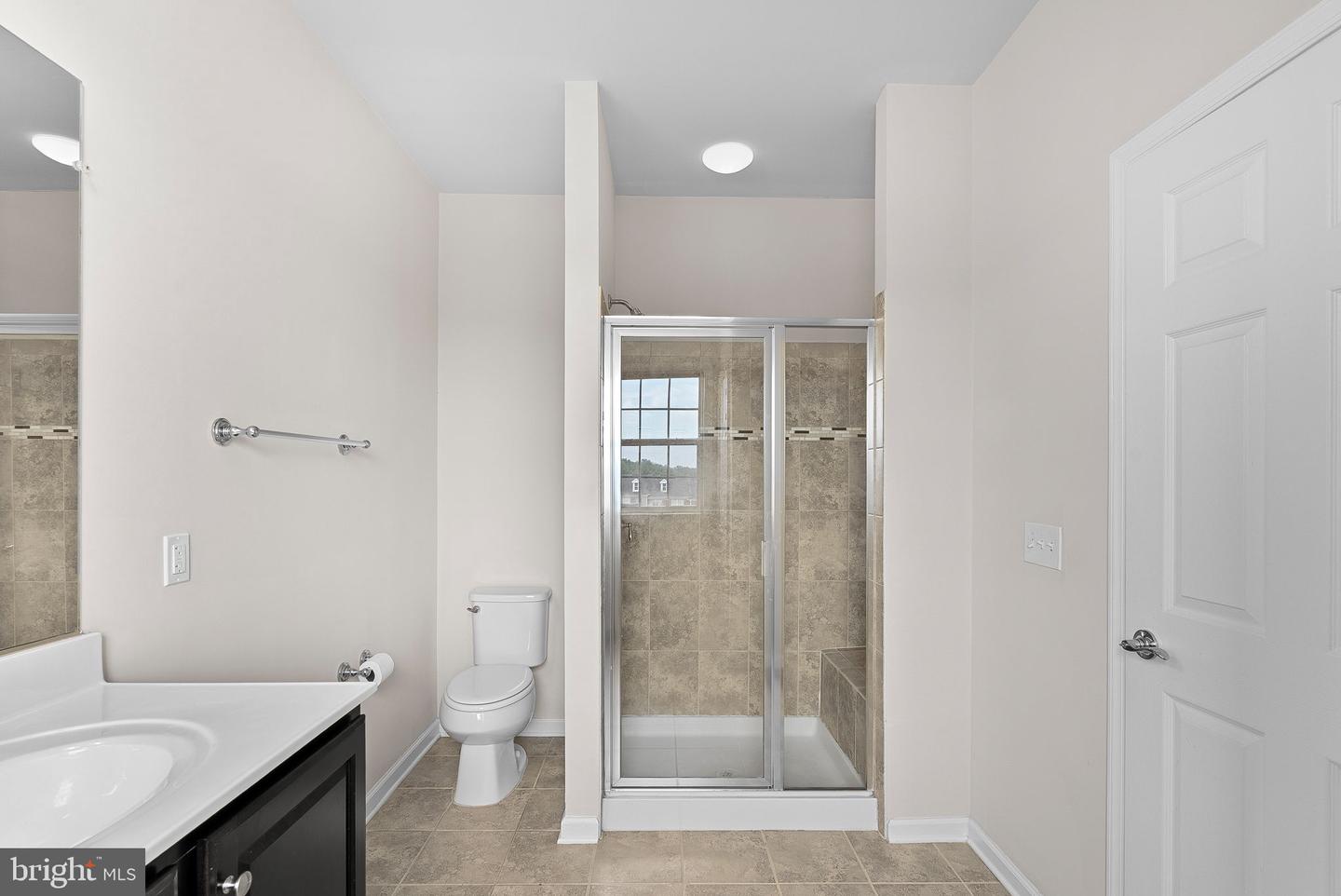 42703 WARDLAW TER, ASHBURN, Virginia 20147, 3 Bedrooms Bedrooms, ,2 BathroomsBathrooms,Residential,For sale,42703 WARDLAW TER,VALO2101508 MLS # VALO2101508