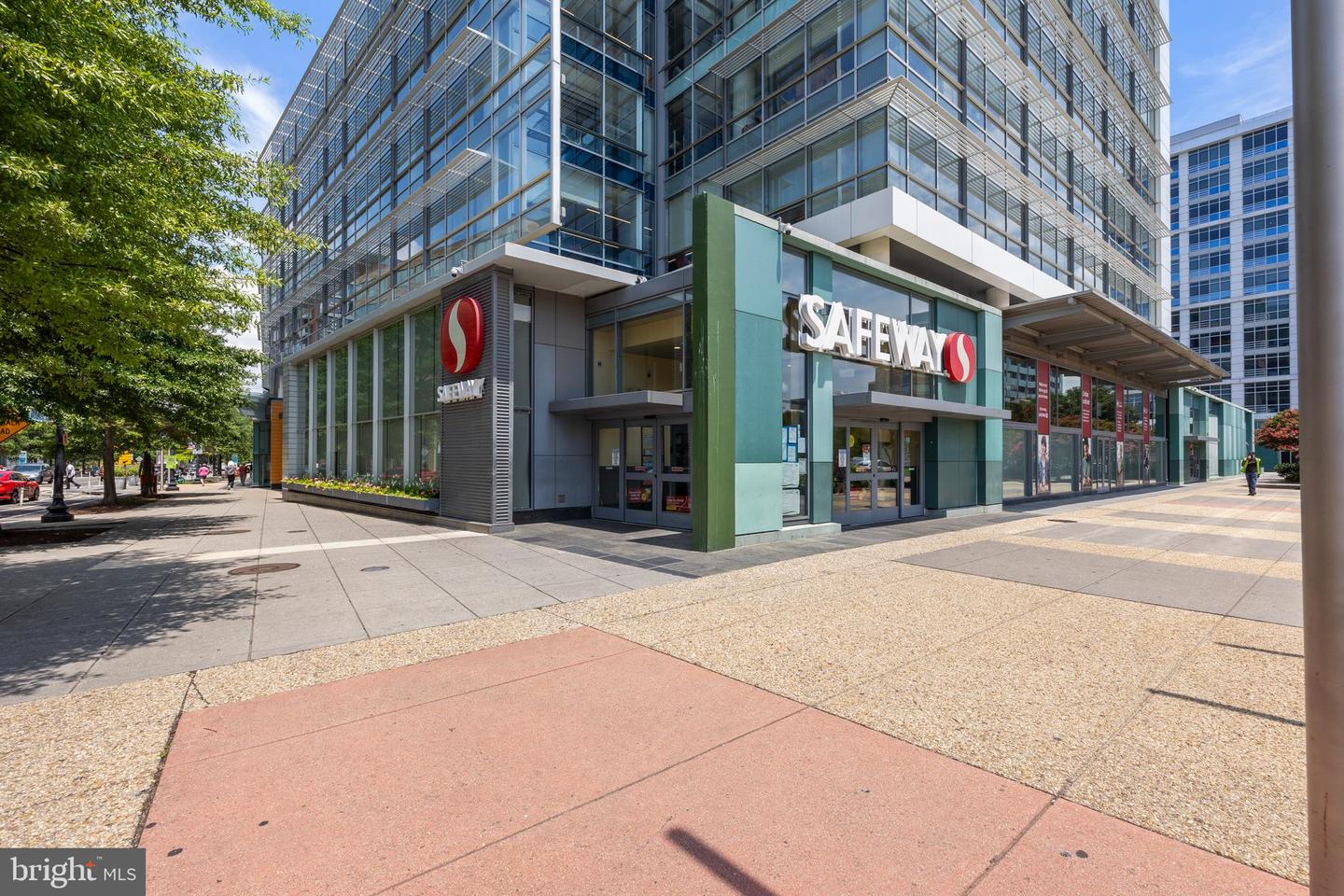 1101 3RD ST SW #705, WASHINGTON, District Of Columbia 20024, ,1 BathroomBathrooms,Residential,For sale,1101 3RD ST SW #705,DCDC2209462 MLS # DCDC2209462