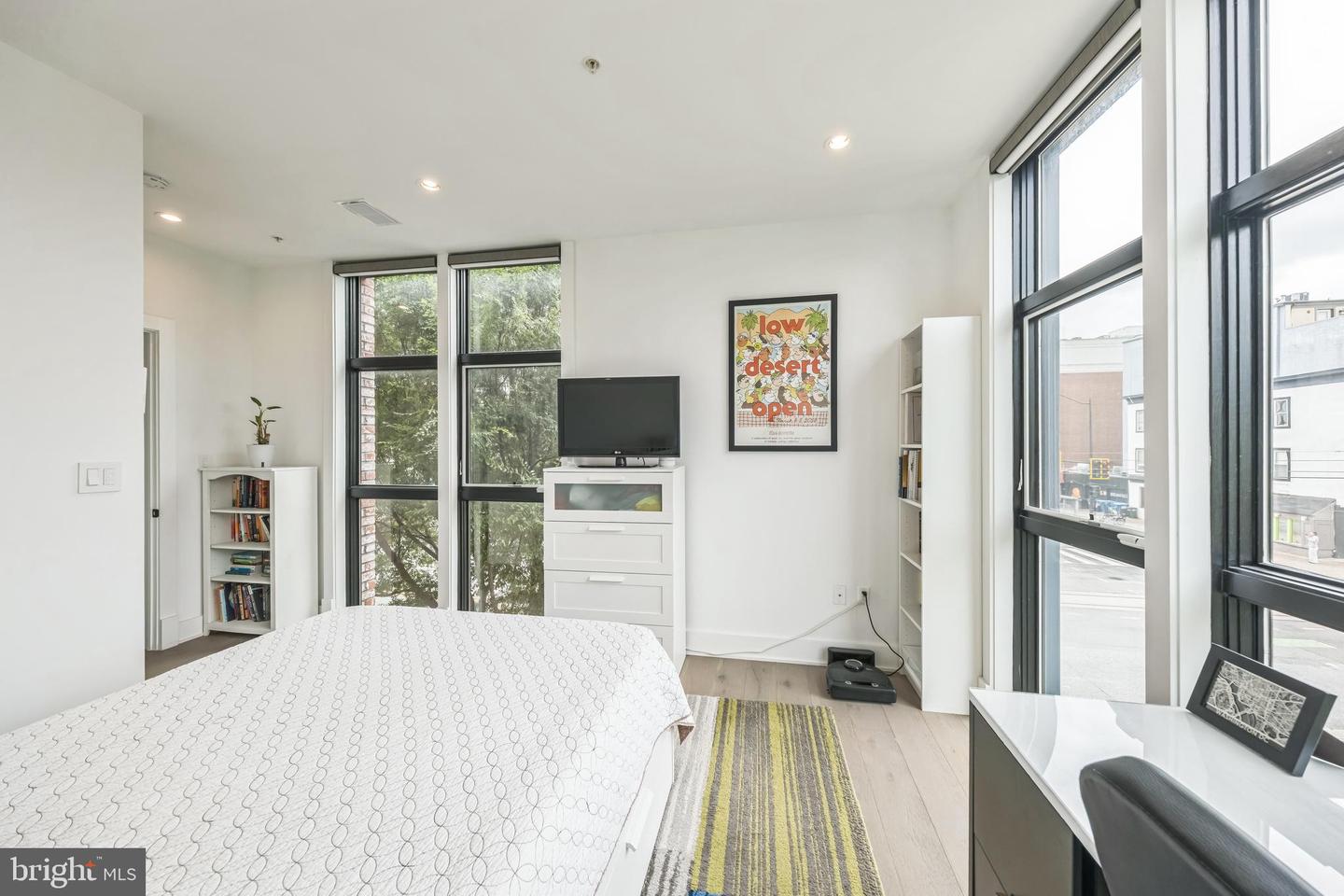 1402 H ST NE #207, WASHINGTON, District Of Columbia 20002, 1 Bedroom Bedrooms, ,1 BathroomBathrooms,Residential,For sale,1402 H ST NE #207,DCDC2209466 MLS # DCDC2209466