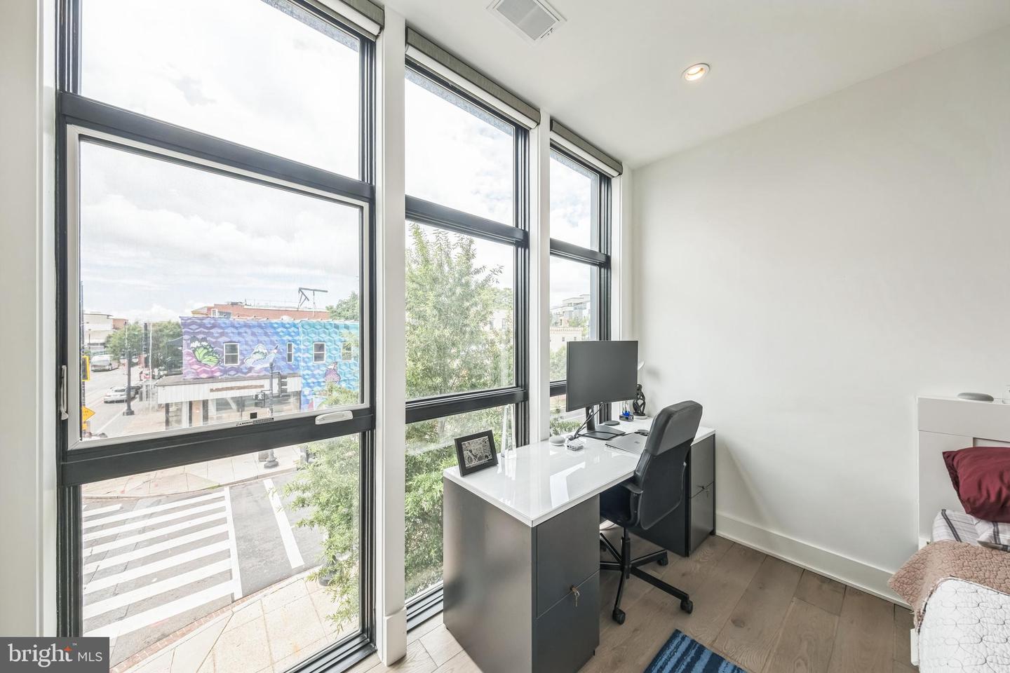 1402 H ST NE #207, WASHINGTON, District Of Columbia 20002, 1 Bedroom Bedrooms, ,1 BathroomBathrooms,Residential,For sale,1402 H ST NE #207,DCDC2209466 MLS # DCDC2209466