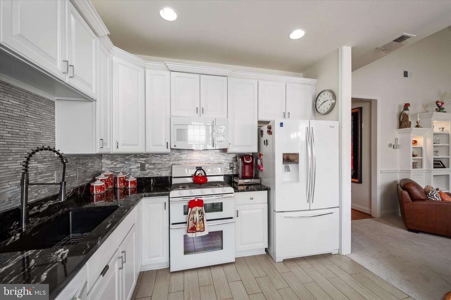 5916 AFFIRMED PL, GAINESVILLE, Virginia 20155, 2 Bedrooms Bedrooms, ,2 BathroomsBathrooms,Residential,For sale,5916 AFFIRMED PL,VAPW2098772 MLS # VAPW2098772