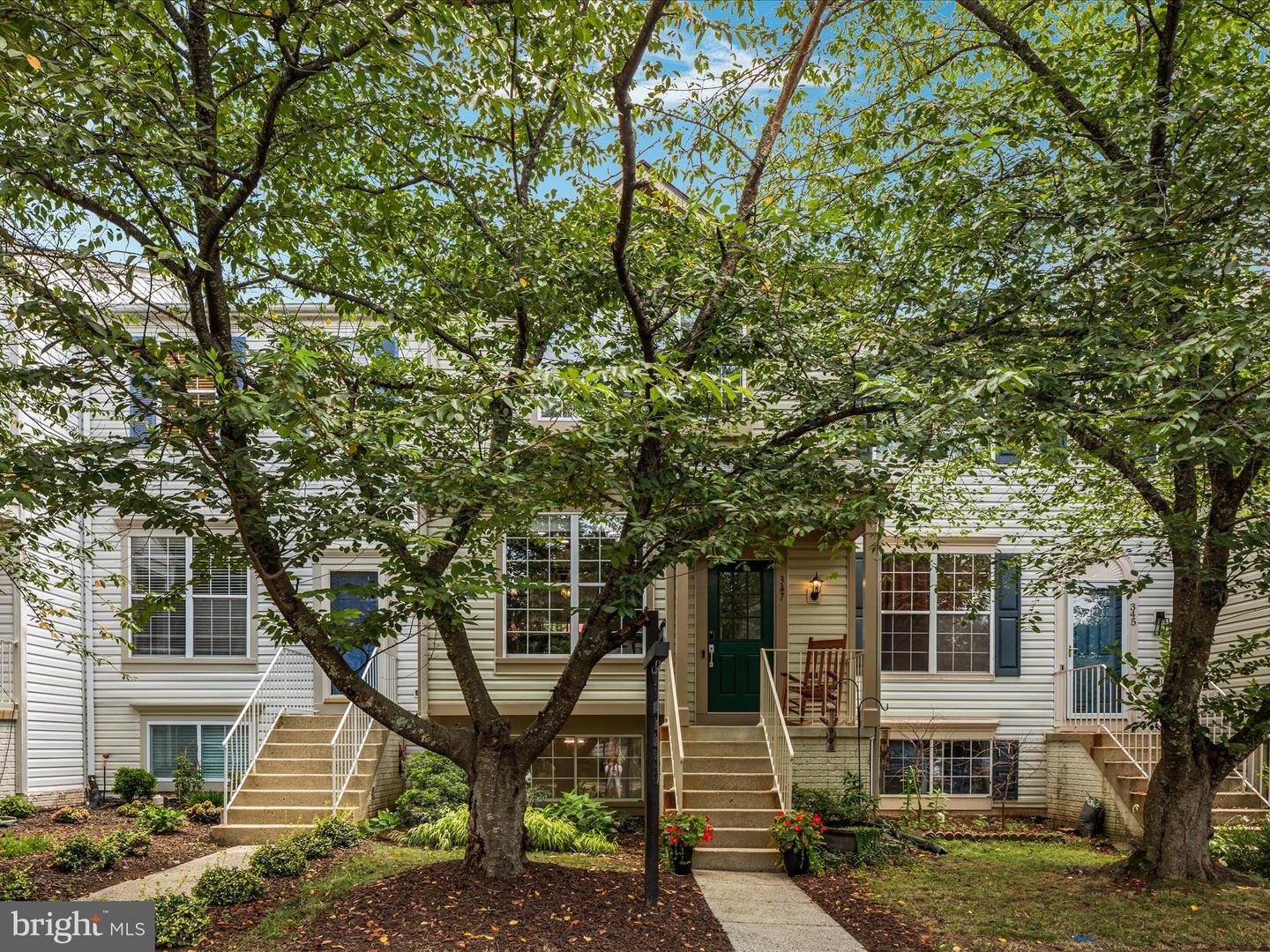 347 COLTSRIDGE TER NE, LEESBURG, Virginia 20176, 4 Bedrooms Bedrooms, ,2 BathroomsBathrooms,Residential,For sale,347 COLTSRIDGE TER NE,VALO2101538 MLS # VALO2101538