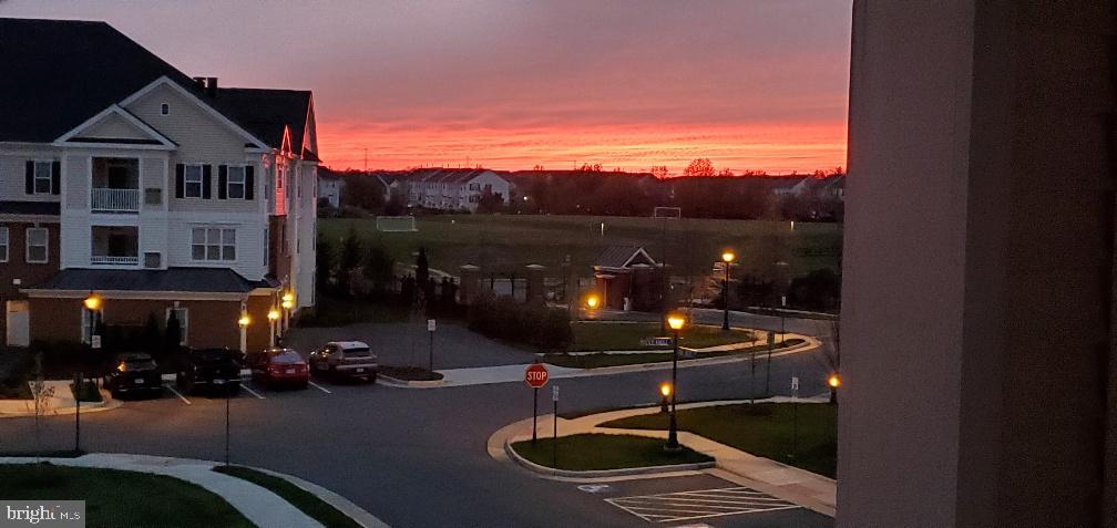 44589 YORK CREST TER #300, ASHBURN, Virginia 20147, 3 Bedrooms Bedrooms, ,2 BathroomsBathrooms,Residential,For sale,44589 YORK CREST TER #300,VALO2101558 MLS # VALO2101558