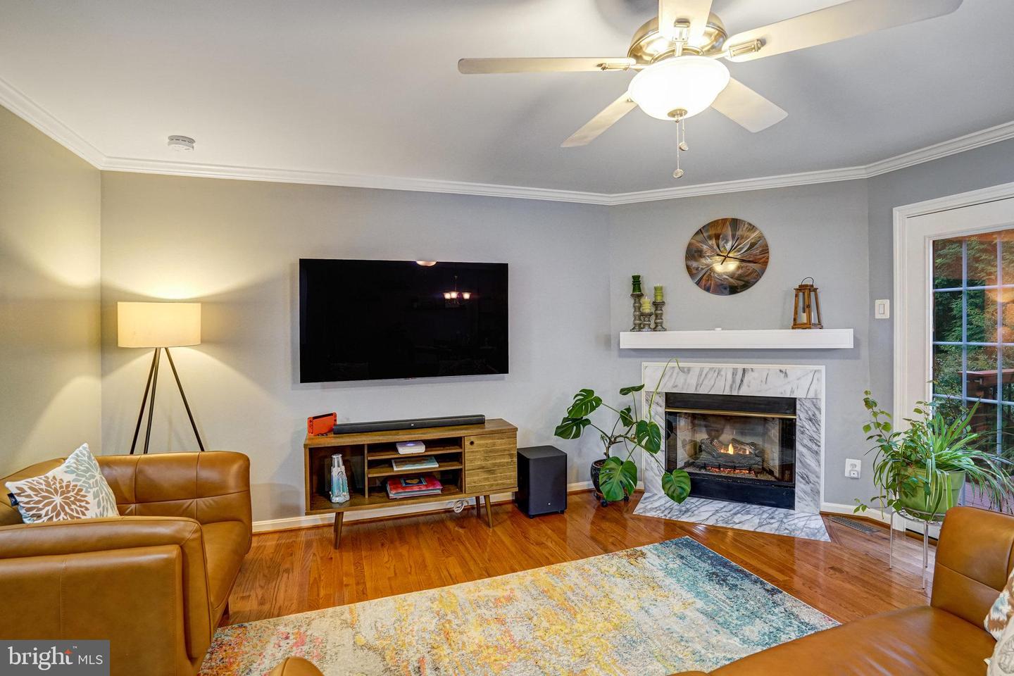 6552 KELSEY POINT CIR, ALEXANDRIA, Virginia 22315, 3 Bedrooms Bedrooms, ,2 BathroomsBathrooms,Residential,For sale,6552 KELSEY POINT CIR,VAFX2254450 MLS # VAFX2254450