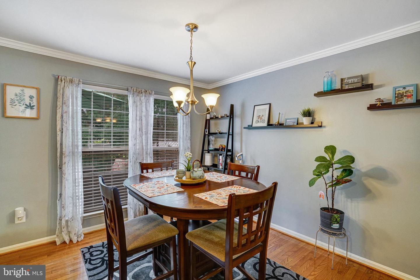 6552 KELSEY POINT CIR, ALEXANDRIA, Virginia 22315, 3 Bedrooms Bedrooms, ,2 BathroomsBathrooms,Residential,For sale,6552 KELSEY POINT CIR,VAFX2254450 MLS # VAFX2254450