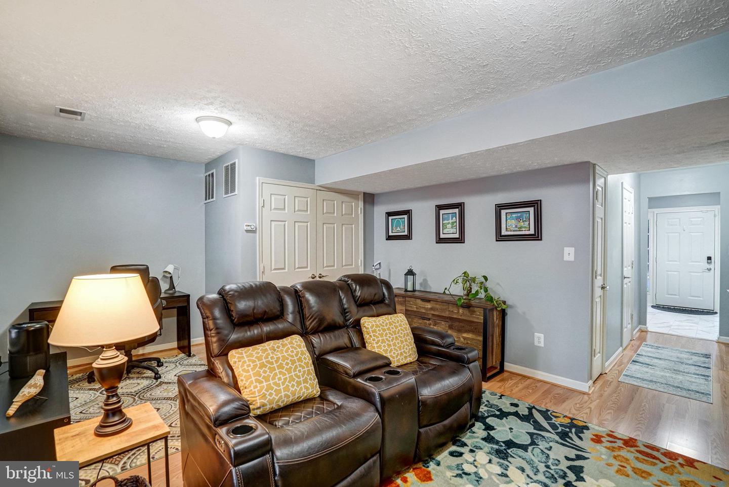 6552 KELSEY POINT CIR, ALEXANDRIA, Virginia 22315, 3 Bedrooms Bedrooms, ,2 BathroomsBathrooms,Residential,For sale,6552 KELSEY POINT CIR,VAFX2254450 MLS # VAFX2254450