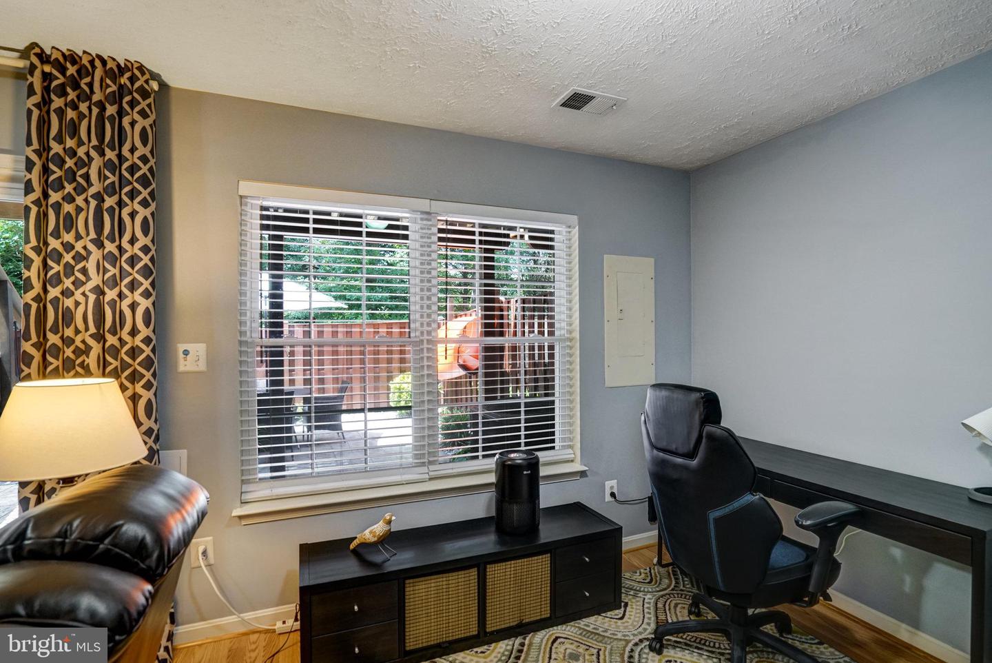 6552 KELSEY POINT CIR, ALEXANDRIA, Virginia 22315, 3 Bedrooms Bedrooms, ,2 BathroomsBathrooms,Residential,For sale,6552 KELSEY POINT CIR,VAFX2254450 MLS # VAFX2254450