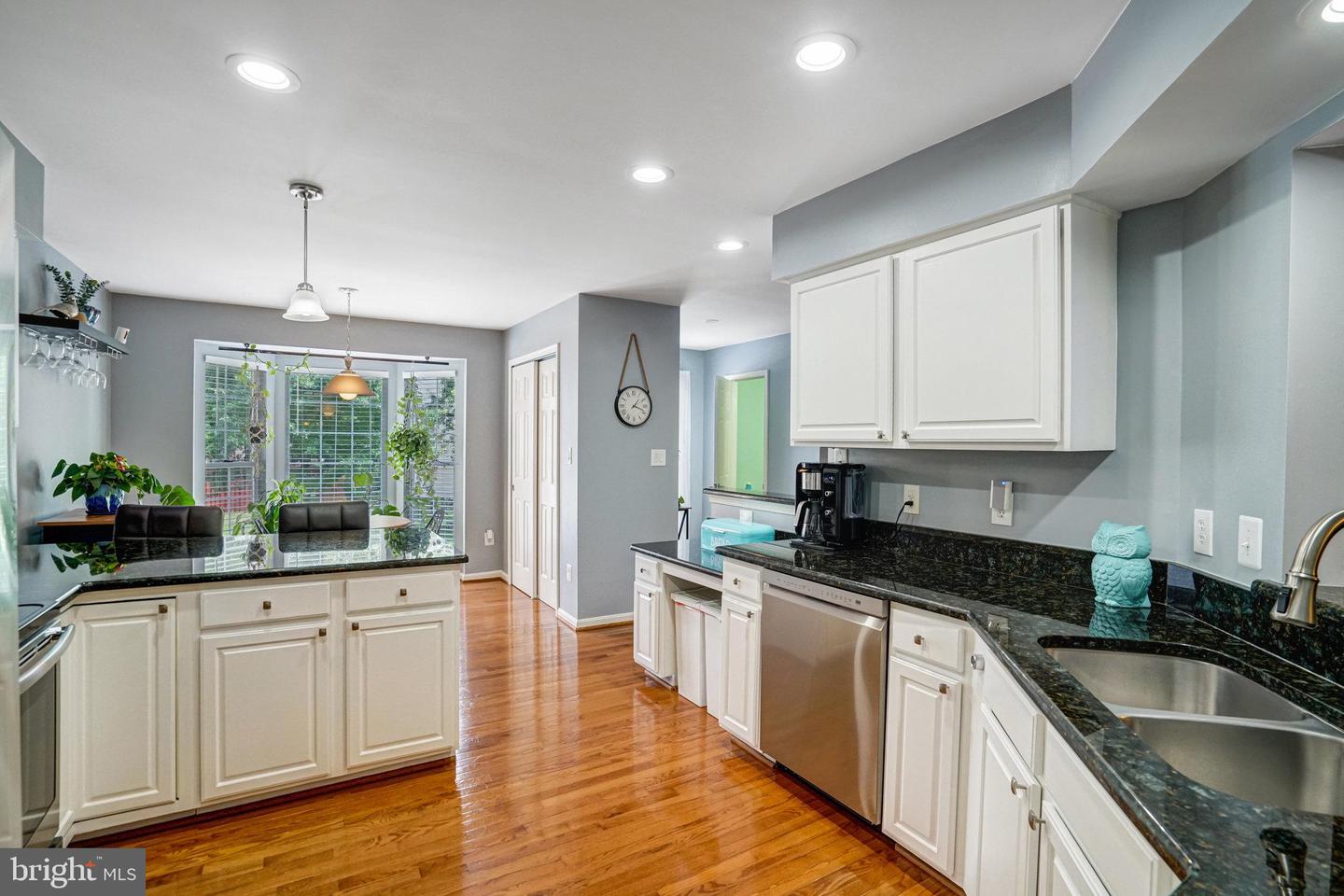 6552 KELSEY POINT CIR, ALEXANDRIA, Virginia 22315, 3 Bedrooms Bedrooms, ,2 BathroomsBathrooms,Residential,For sale,6552 KELSEY POINT CIR,VAFX2254450 MLS # VAFX2254450