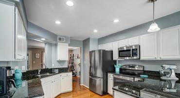 6552 KELSEY POINT CIR, ALEXANDRIA, Virginia 22315, 3 Bedrooms Bedrooms, ,2 BathroomsBathrooms,Residential,For sale,6552 KELSEY POINT CIR,VAFX2254450 MLS # VAFX2254450