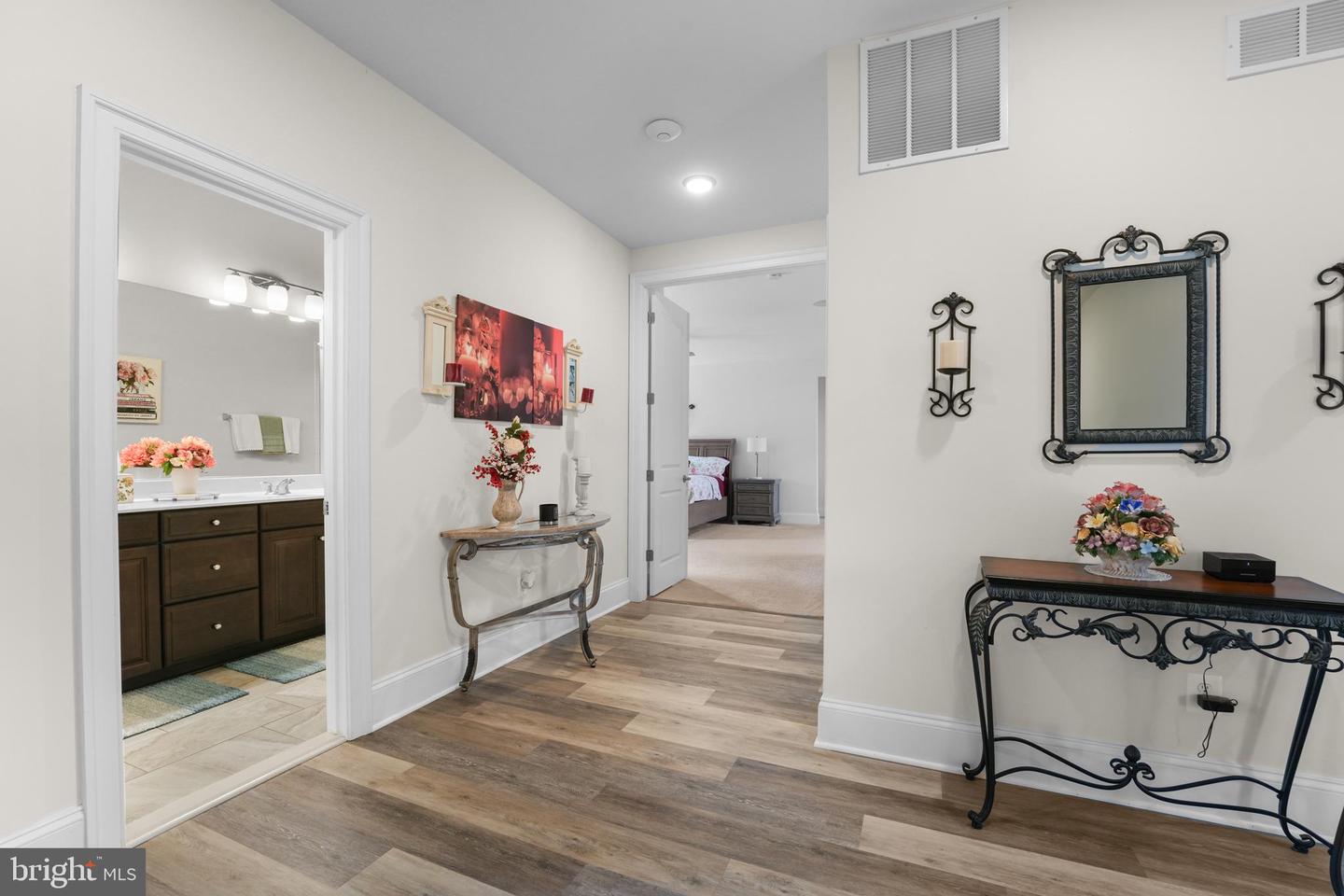 6714 DOGWOOD BLOOM CT, MANASSAS, Virginia 20112, 7 Bedrooms Bedrooms, ,5 BathroomsBathrooms,Residential,For sale,6714 DOGWOOD BLOOM CT,VAPW2098808 MLS # VAPW2098808
