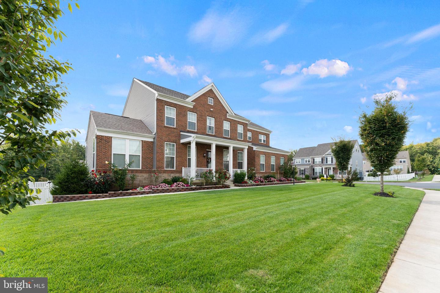 6714 DOGWOOD BLOOM CT, MANASSAS, Virginia 20112, 7 Bedrooms Bedrooms, ,5 BathroomsBathrooms,Residential,For sale,6714 DOGWOOD BLOOM CT,VAPW2098808 MLS # VAPW2098808