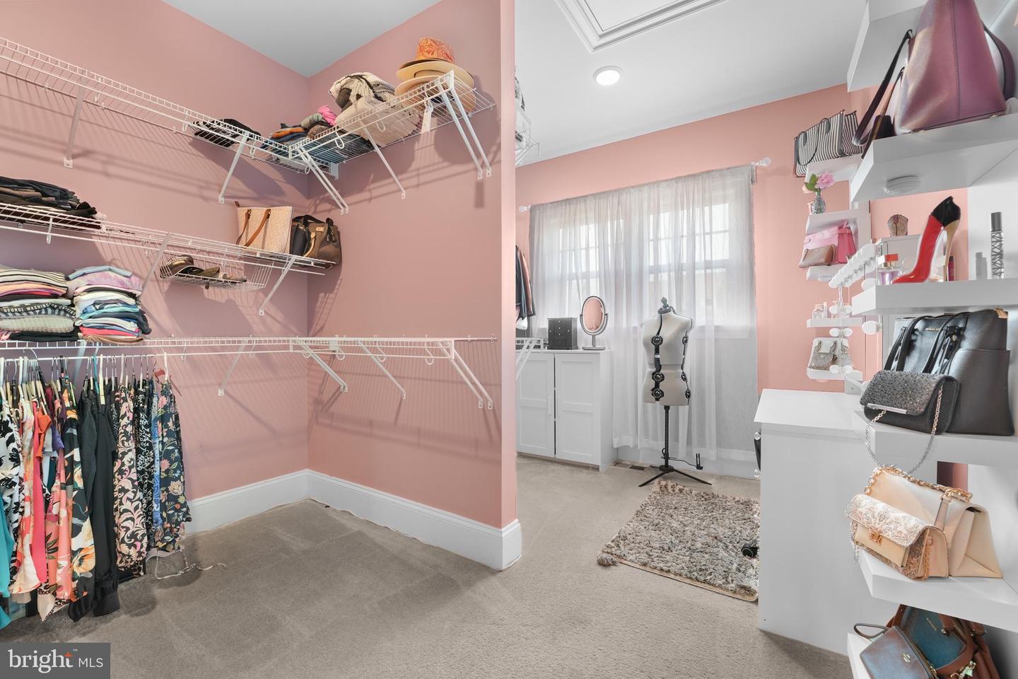 6714 DOGWOOD BLOOM CT, MANASSAS, Virginia 20112, 7 Bedrooms Bedrooms, ,5 BathroomsBathrooms,Residential,For sale,6714 DOGWOOD BLOOM CT,VAPW2098808 MLS # VAPW2098808