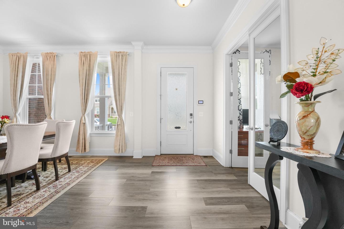 6714 DOGWOOD BLOOM CT, MANASSAS, Virginia 20112, 7 Bedrooms Bedrooms, ,5 BathroomsBathrooms,Residential,For sale,6714 DOGWOOD BLOOM CT,VAPW2098808 MLS # VAPW2098808