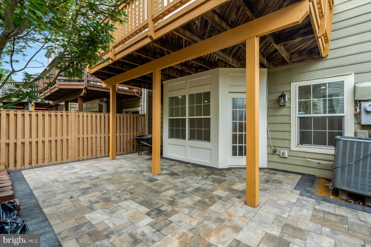 925 HERONS RUN LN, WOODBRIDGE, Virginia 22191, 4 Bedrooms Bedrooms, ,4 BathroomsBathrooms,Residential,For sale,925 HERONS RUN LN,VAPW2098820 MLS # VAPW2098820