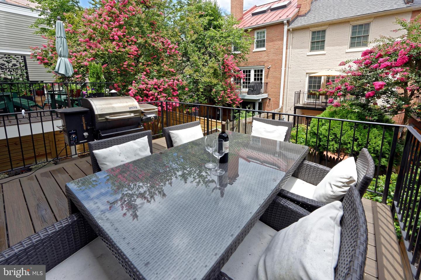 103 FRANKLIN ST, ALEXANDRIA, Virginia 22314, 4 Bedrooms Bedrooms, ,4 BathroomsBathrooms,Residential,For sale,103 FRANKLIN ST,VAAX2047296 MLS # VAAX2047296