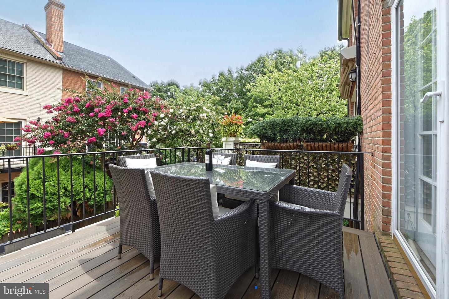 103 FRANKLIN ST, ALEXANDRIA, Virginia 22314, 4 Bedrooms Bedrooms, ,4 BathroomsBathrooms,Residential,For sale,103 FRANKLIN ST,VAAX2047296 MLS # VAAX2047296