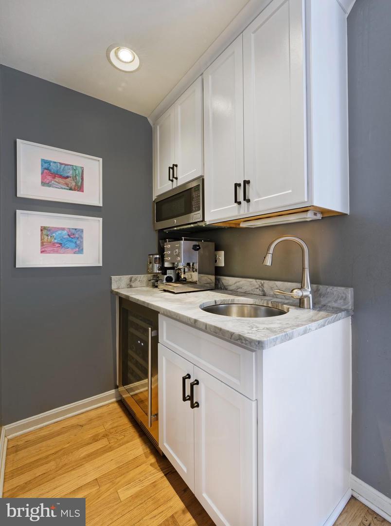103 FRANKLIN ST, ALEXANDRIA, Virginia 22314, 4 Bedrooms Bedrooms, ,4 BathroomsBathrooms,Residential,For sale,103 FRANKLIN ST,VAAX2047296 MLS # VAAX2047296