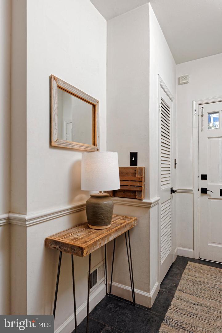 103 FRANKLIN ST, ALEXANDRIA, Virginia 22314, 4 Bedrooms Bedrooms, ,4 BathroomsBathrooms,Residential,For sale,103 FRANKLIN ST,VAAX2047296 MLS # VAAX2047296