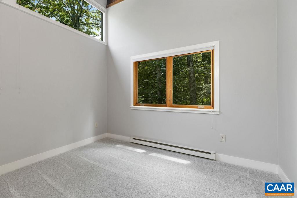 314 EAST CATOCTIN DR, WINTERGREEN, Virginia 22967, 3 Bedrooms Bedrooms, ,2 BathroomsBathrooms,Residential,For sale,314 EAST CATOCTIN DR,666522 MLS # 666522