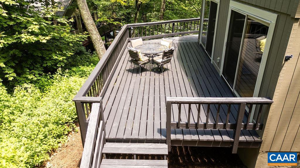 314 EAST CATOCTIN DR, WINTERGREEN, Virginia 22967, 3 Bedrooms Bedrooms, ,2 BathroomsBathrooms,Residential,For sale,314 EAST CATOCTIN DR,666522 MLS # 666522