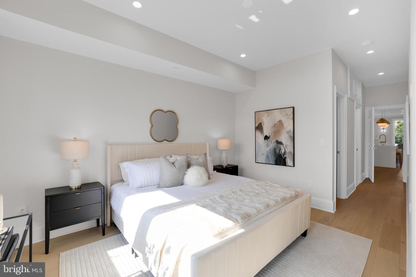 1335 11TH ST NW #302, WASHINGTON, District Of Columbia 20001, 2 Bedrooms Bedrooms, ,2 BathroomsBathrooms,Residential,For sale,1335 11TH ST NW #302,DCDC2209552 MLS # DCDC2209552