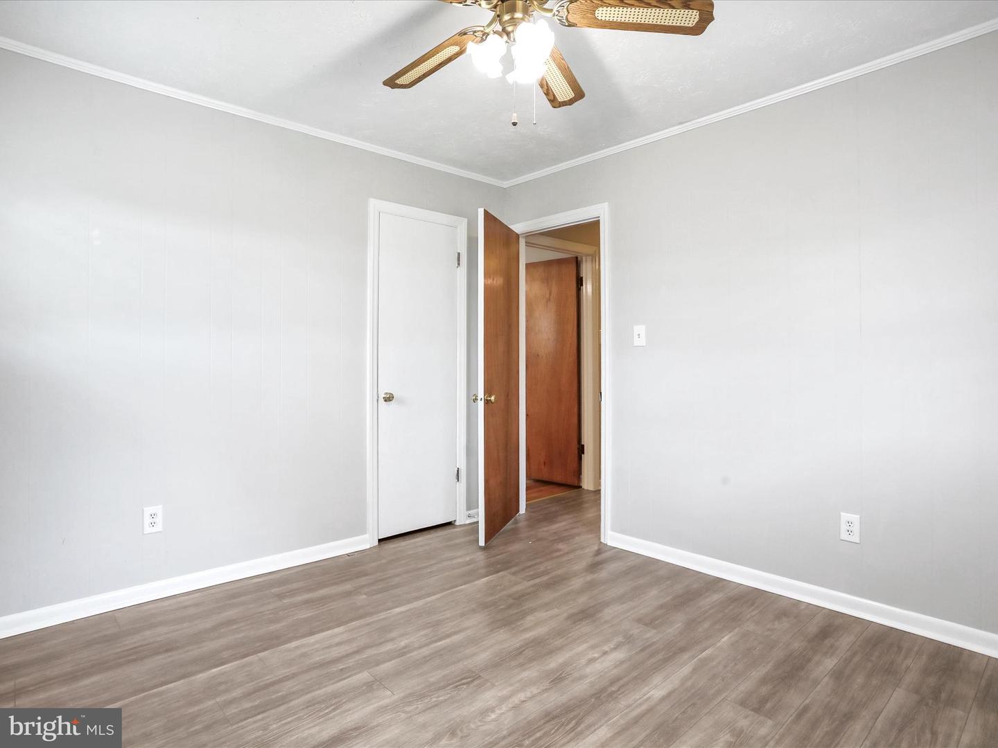 1424 LOCUST ST, FRONT ROYAL, Virginia 22630, 3 Bedrooms Bedrooms, ,1 BathroomBathrooms,Residential,For sale,1424 LOCUST ST,VAWR2011656 MLS # VAWR2011656