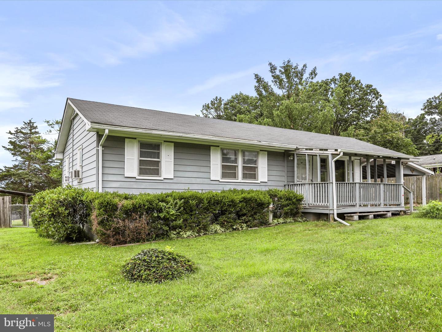 1424 LOCUST ST, FRONT ROYAL, Virginia 22630, 3 Bedrooms Bedrooms, ,1 BathroomBathrooms,Residential,For sale,1424 LOCUST ST,VAWR2011656 MLS # VAWR2011656