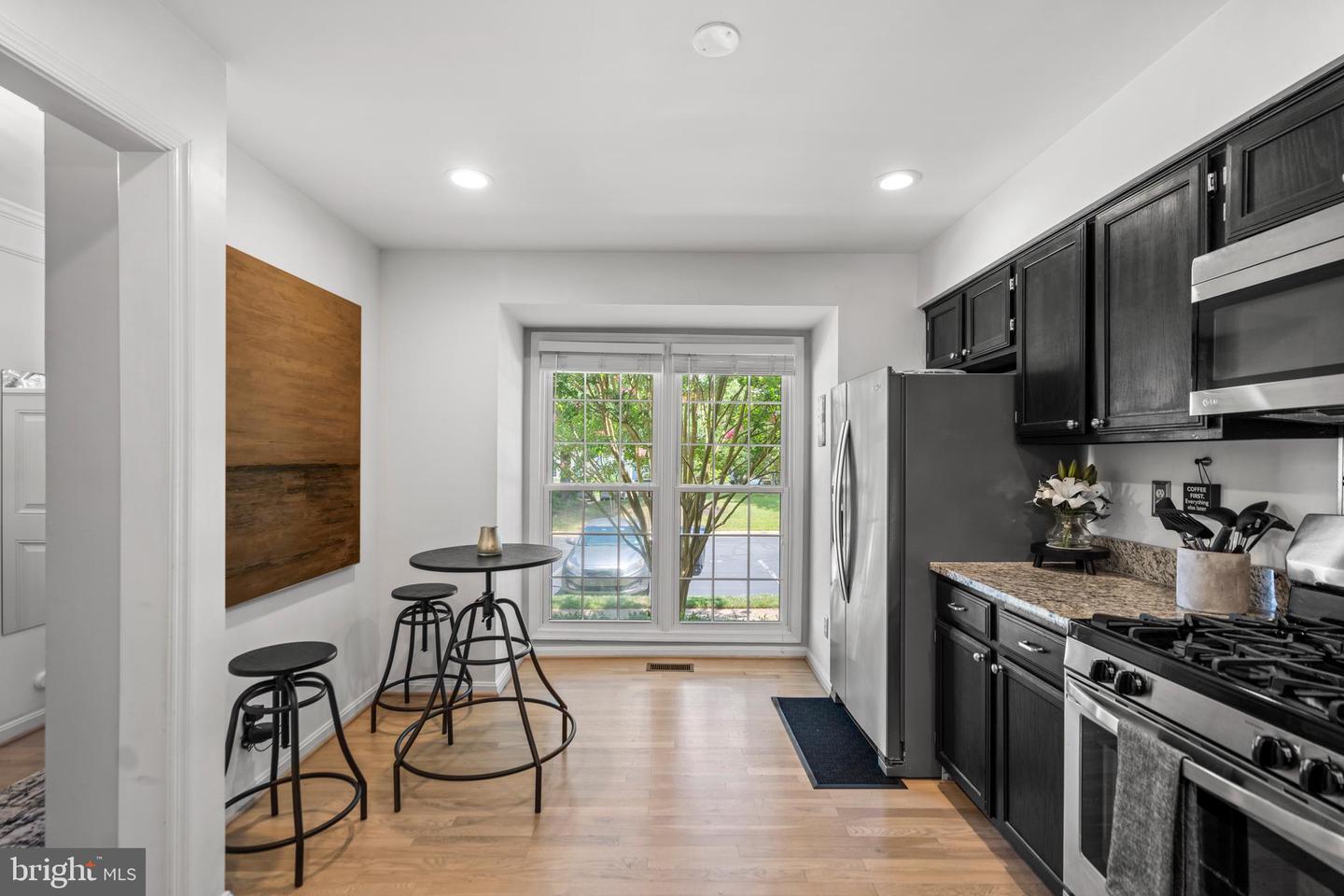 20946 TOBACCO SQ, ASHBURN, Virginia 20147, 3 Bedrooms Bedrooms, ,3 BathroomsBathrooms,Residential,For sale,20946 TOBACCO SQ,VALO2101582 MLS # VALO2101582
