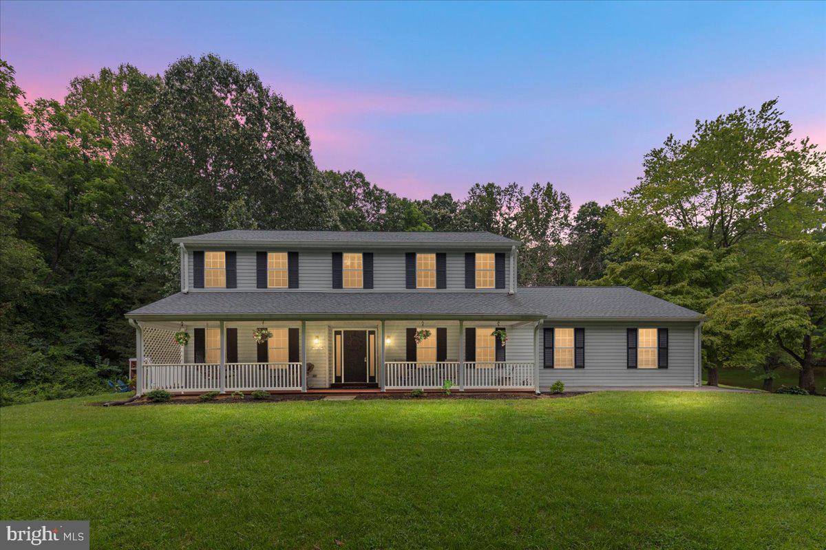 5744 MYRIAH CT, WARRENTON, Virginia 20187, 4 Bedrooms Bedrooms, ,3 BathroomsBathrooms,Residential,For sale,5744 MYRIAH CT,VAFQ2017392 MLS # VAFQ2017392