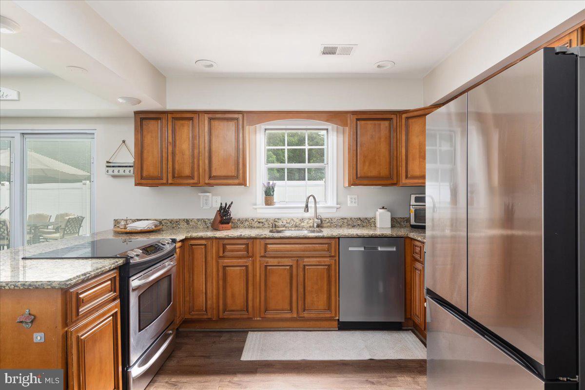 5744 MYRIAH CT, WARRENTON, Virginia 20187, 4 Bedrooms Bedrooms, ,3 BathroomsBathrooms,Residential,For sale,5744 MYRIAH CT,VAFQ2017392 MLS # VAFQ2017392