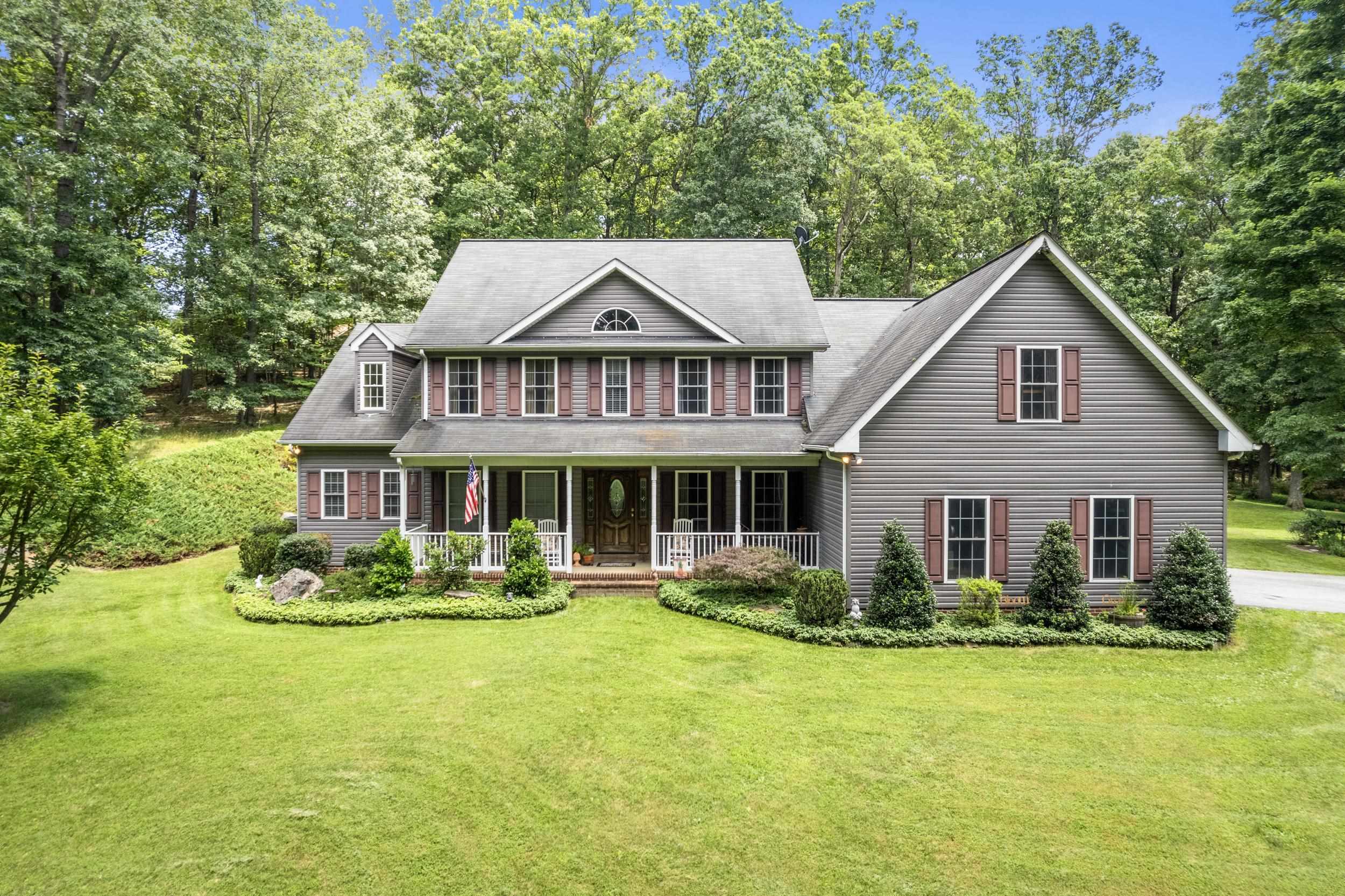 213 LIME KILN RD, CHURCHVILLE, Virginia 24421, 4 Bedrooms Bedrooms, ,3 BathroomsBathrooms,Residential,213 LIME KILN RD,666805 MLS # 666805