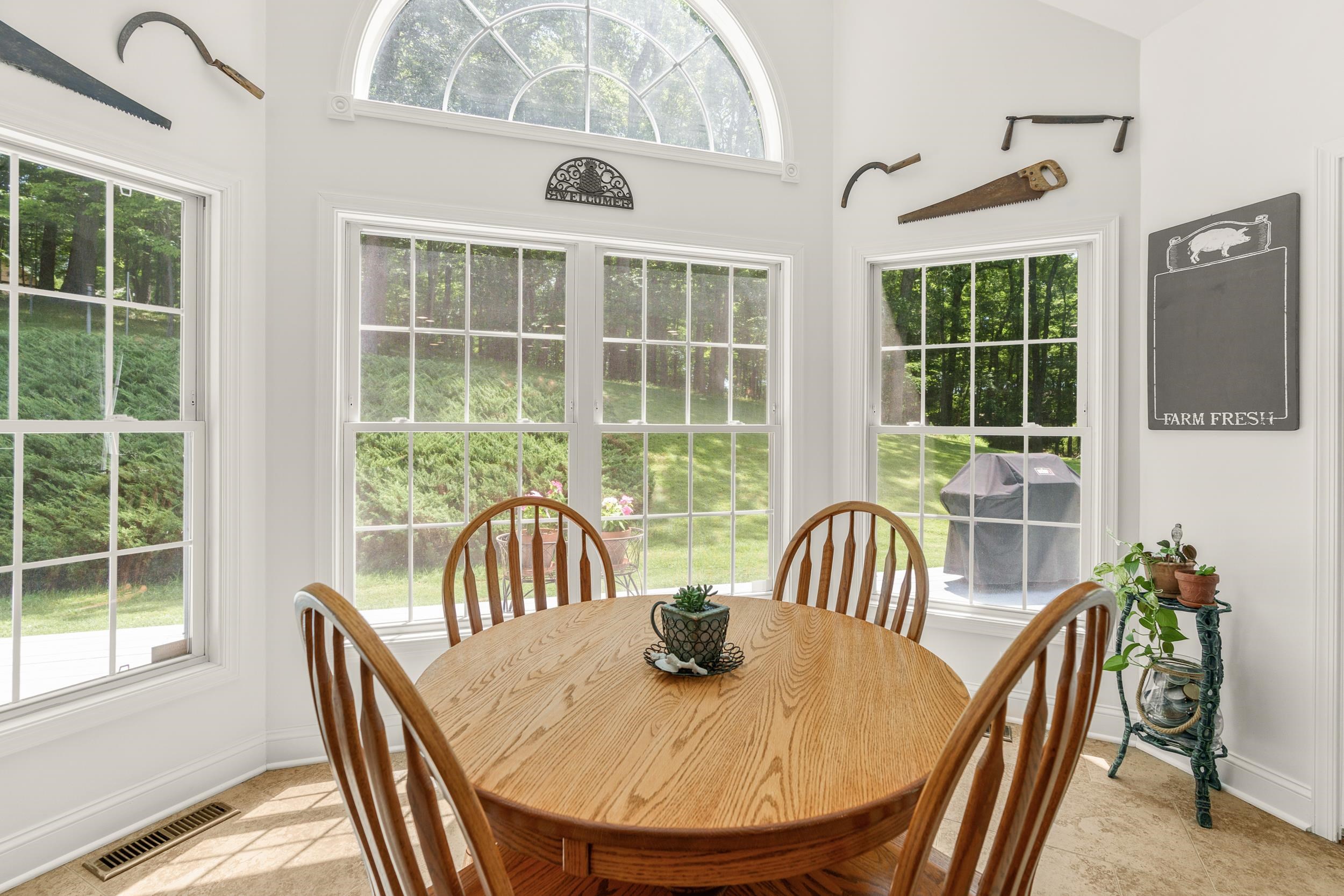 213 LIME KILN RD, CHURCHVILLE, Virginia 24421, 4 Bedrooms Bedrooms, ,3 BathroomsBathrooms,Residential,213 LIME KILN RD,666805 MLS # 666805