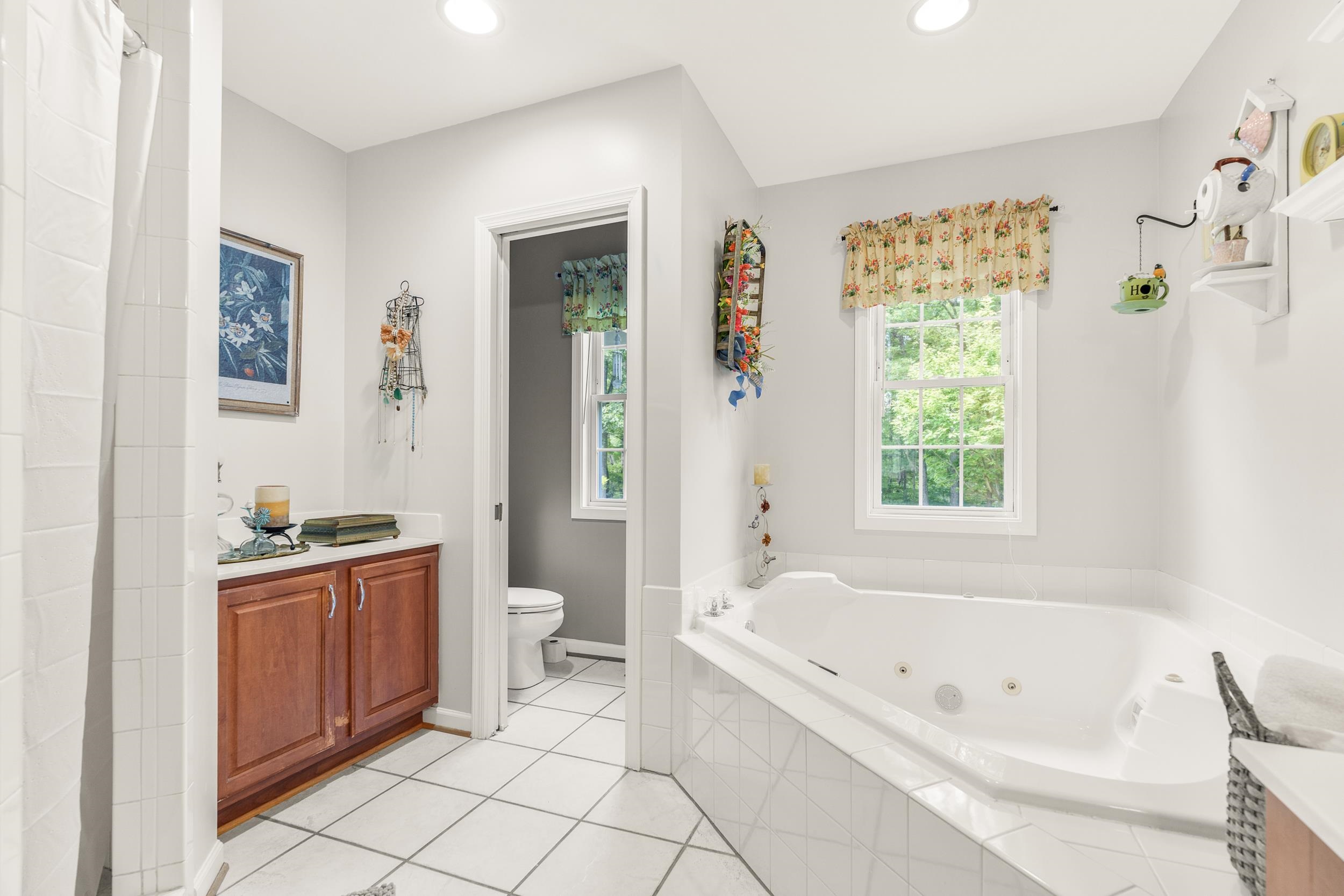 213 LIME KILN RD, CHURCHVILLE, Virginia 24421, 4 Bedrooms Bedrooms, ,3 BathroomsBathrooms,Residential,213 LIME KILN RD,666805 MLS # 666805