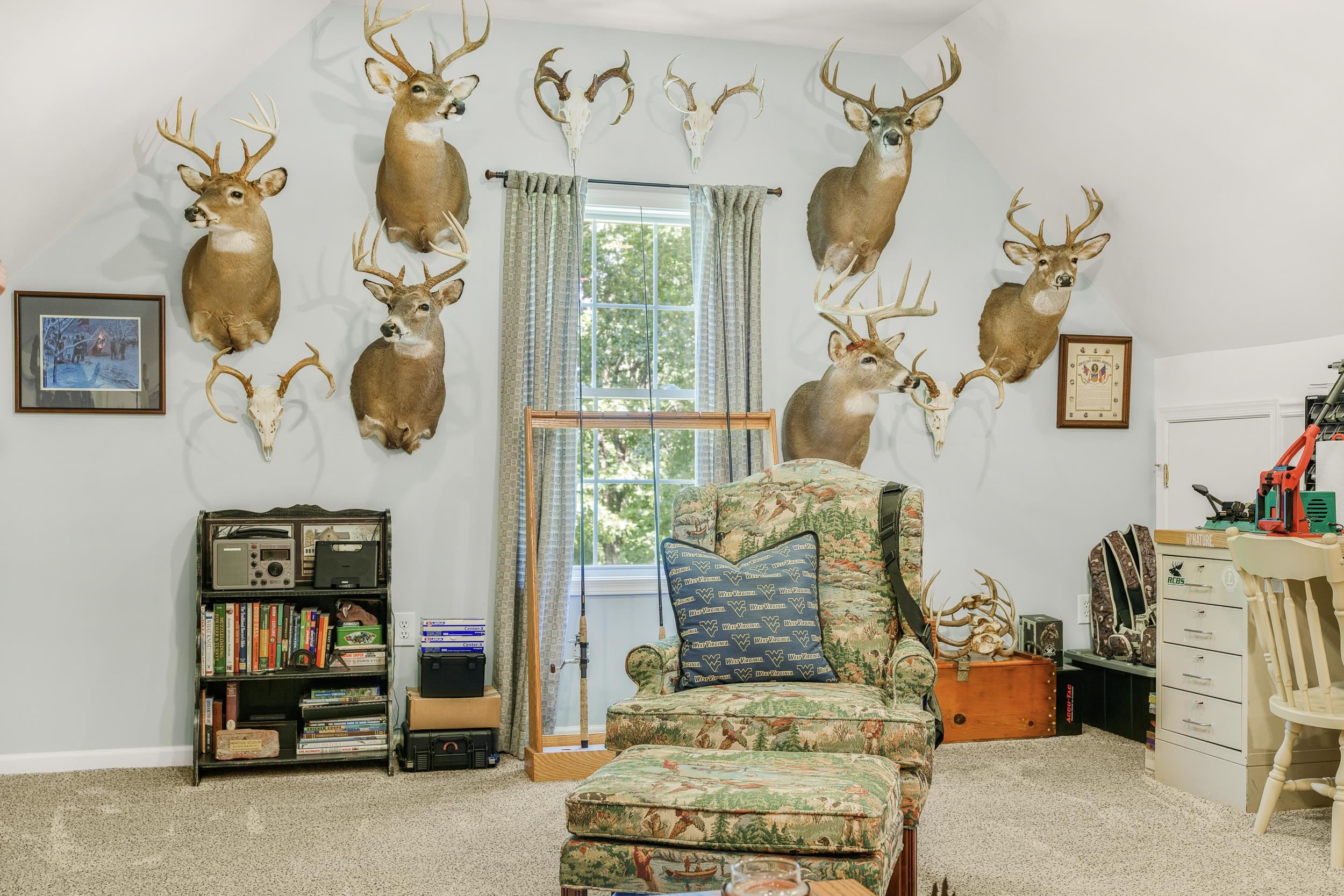 213 LIME KILN RD, CHURCHVILLE, Virginia 24421, 4 Bedrooms Bedrooms, ,3 BathroomsBathrooms,Residential,213 LIME KILN RD,666805 MLS # 666805