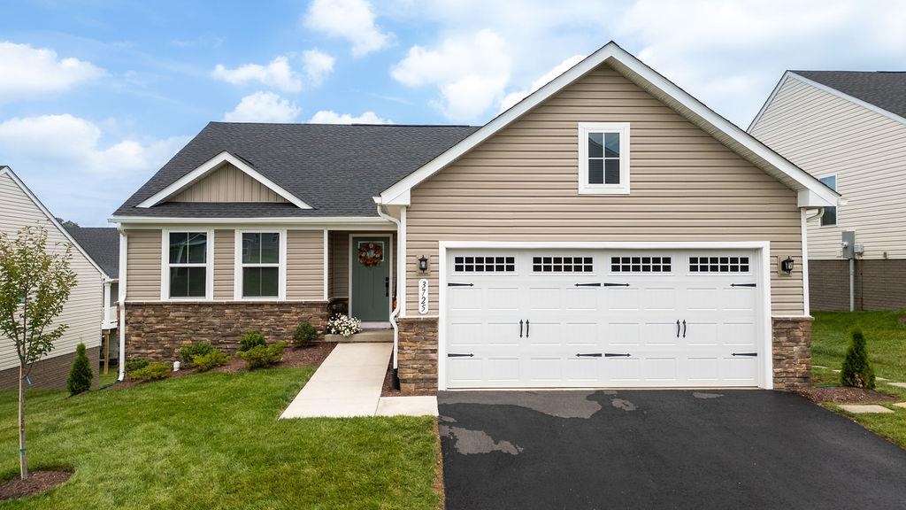 3725 ROXBURGH ST, ROCKINGHAM, Virginia 22801, 4 Bedrooms Bedrooms, ,3 BathroomsBathrooms,Residential,3725 ROXBURGH ST,666809 MLS # 666809