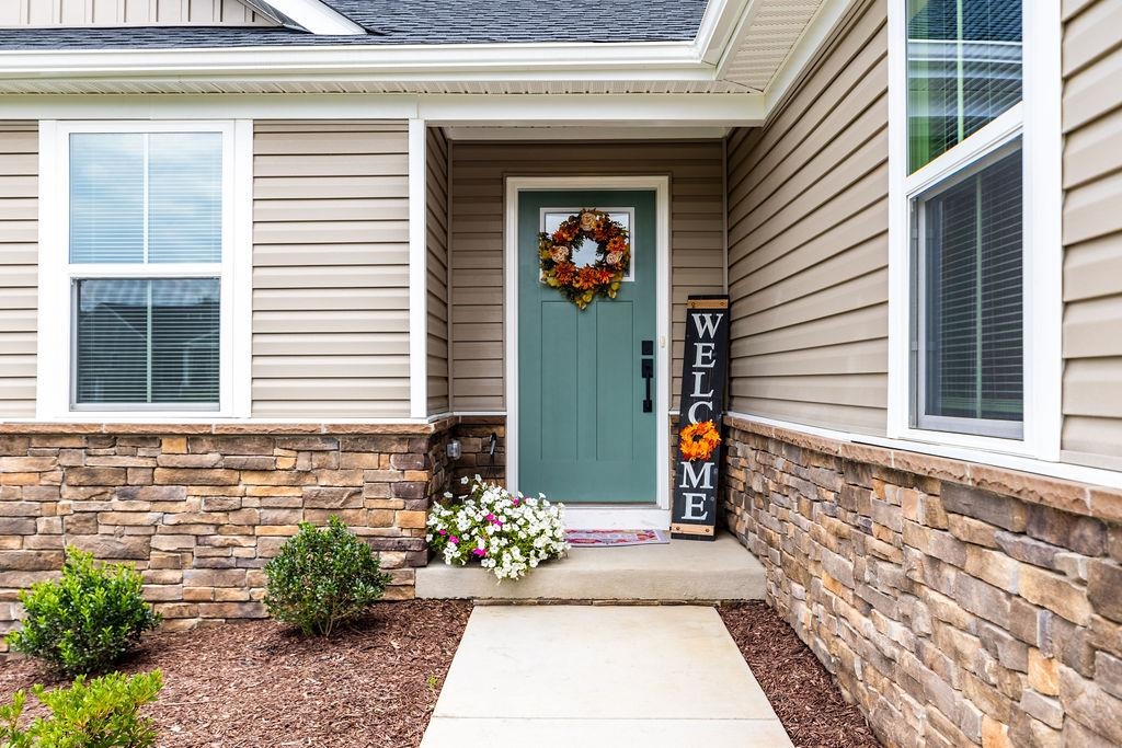 3725 ROXBURGH ST, ROCKINGHAM, Virginia 22801, 4 Bedrooms Bedrooms, ,3 BathroomsBathrooms,Residential,3725 ROXBURGH ST,666809 MLS # 666809