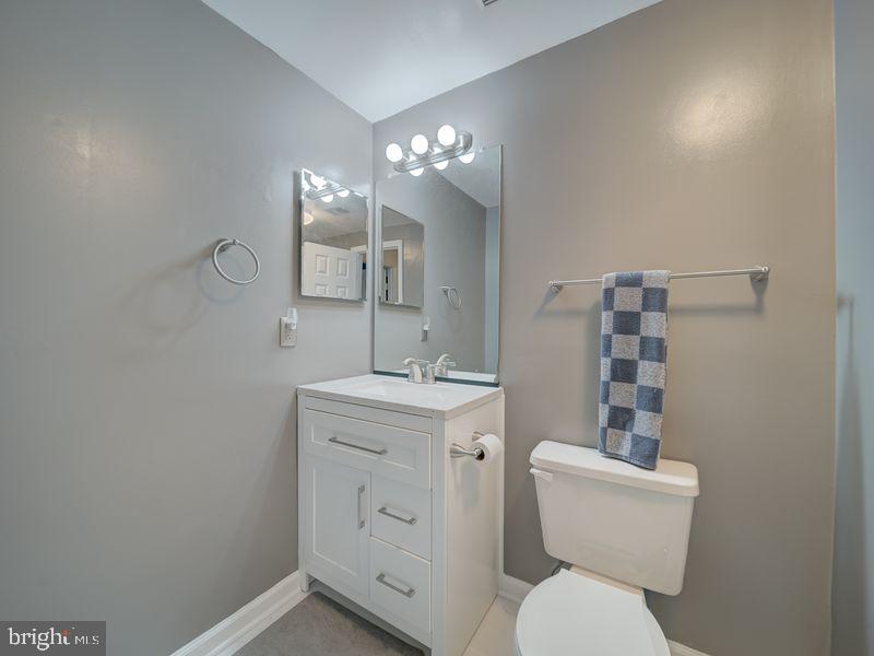 43953 MINTHILL TER, ASHBURN, Virginia 20147, 4 Bedrooms Bedrooms, ,2 BathroomsBathrooms,Residential,For sale,43953 MINTHILL TER,VALO2101588 MLS # VALO2101588
