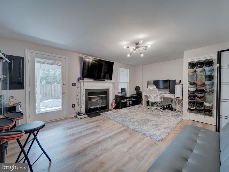 43953 MINTHILL TER, ASHBURN, Virginia 20147, 4 Bedrooms Bedrooms, ,2 BathroomsBathrooms,Residential,For sale,43953 MINTHILL TER,VALO2101588 MLS # VALO2101588