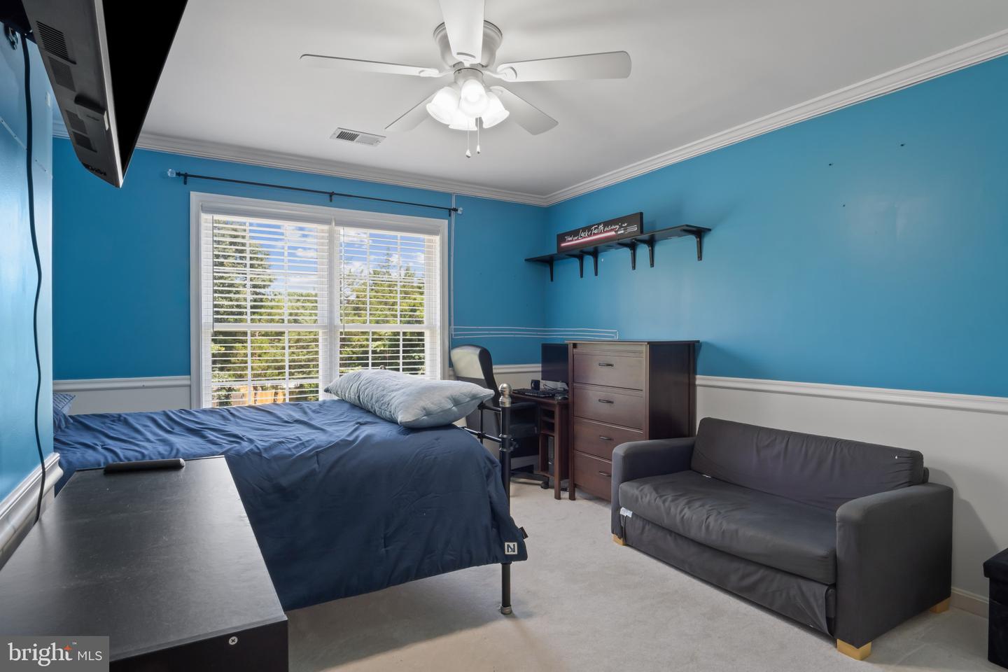 11721 HOOVER LN, FREDERICKSBURG, Virginia 22407, 5 Bedrooms Bedrooms, ,3 BathroomsBathrooms,Residential,For sale,11721 HOOVER LN,VASP2034606 MLS # VASP2034606