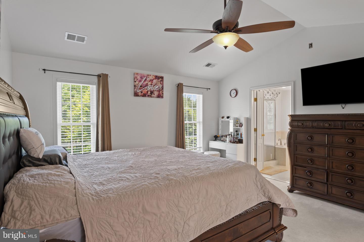 11721 HOOVER LN, FREDERICKSBURG, Virginia 22407, 5 Bedrooms Bedrooms, ,3 BathroomsBathrooms,Residential,For sale,11721 HOOVER LN,VASP2034606 MLS # VASP2034606