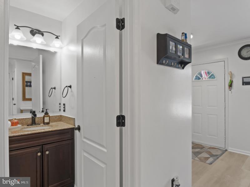 11721 HOOVER LN, FREDERICKSBURG, Virginia 22407, 5 Bedrooms Bedrooms, ,3 BathroomsBathrooms,Residential,For sale,11721 HOOVER LN,VASP2034606 MLS # VASP2034606