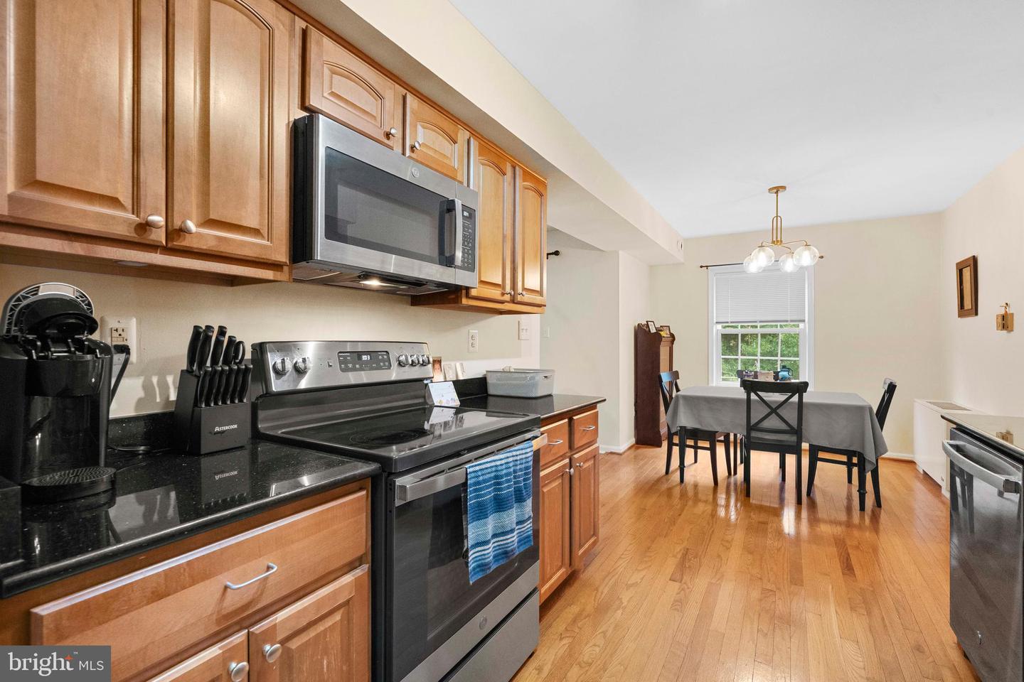3336 SPRING LN #A-32, FALLS CHURCH, Virginia 22041, 2 Bedrooms Bedrooms, ,1 BathroomBathrooms,Residential,For sale,3336 SPRING LN #A-32,VAFX2254554 MLS # VAFX2254554