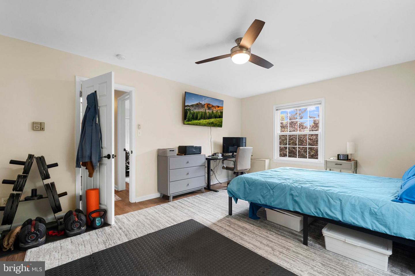 3336 SPRING LN #A-32, FALLS CHURCH, Virginia 22041, 2 Bedrooms Bedrooms, ,1 BathroomBathrooms,Residential,For sale,3336 SPRING LN #A-32,VAFX2254554 MLS # VAFX2254554