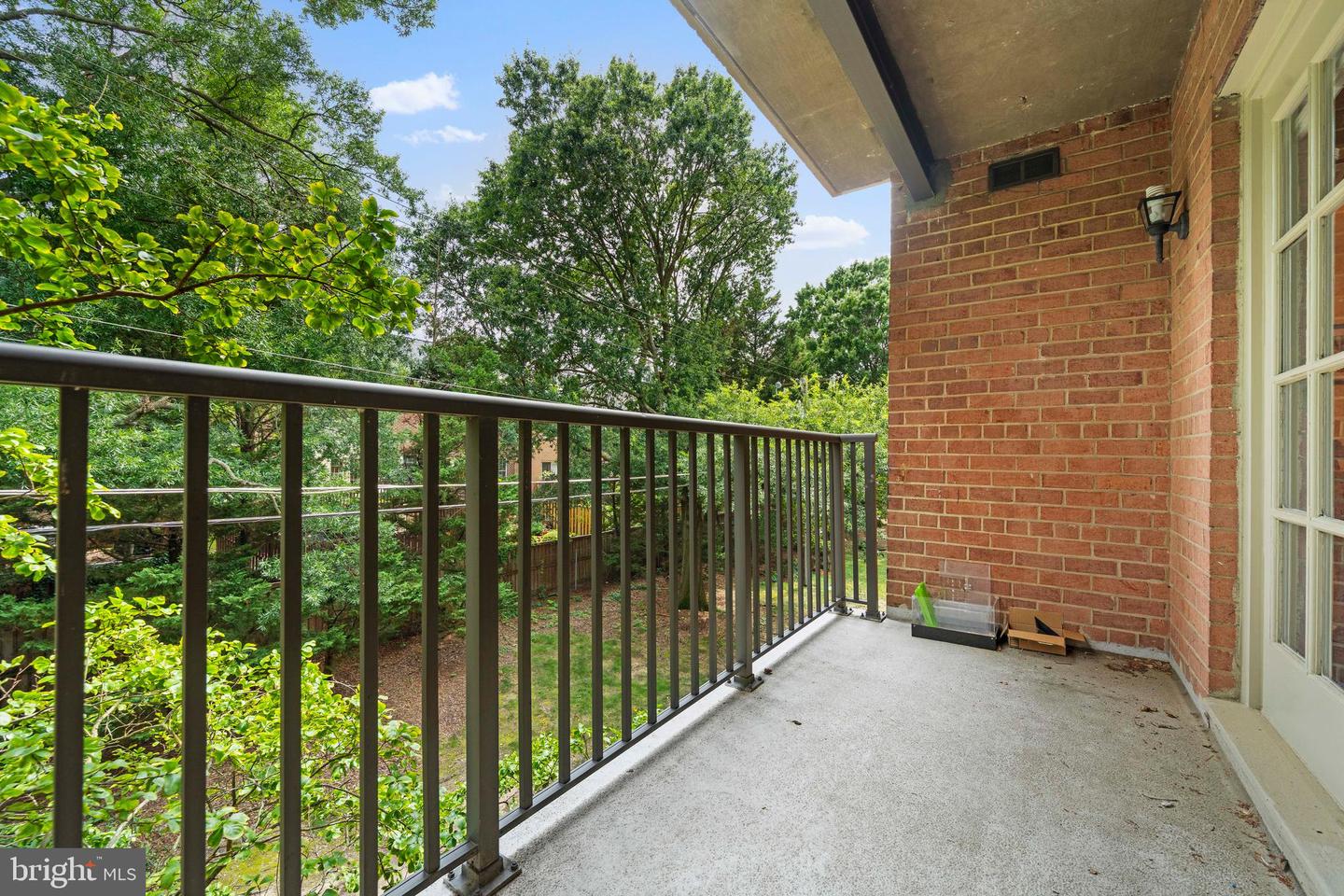 3336 SPRING LN #A-32, FALLS CHURCH, Virginia 22041, 2 Bedrooms Bedrooms, ,1 BathroomBathrooms,Residential,For sale,3336 SPRING LN #A-32,VAFX2254554 MLS # VAFX2254554