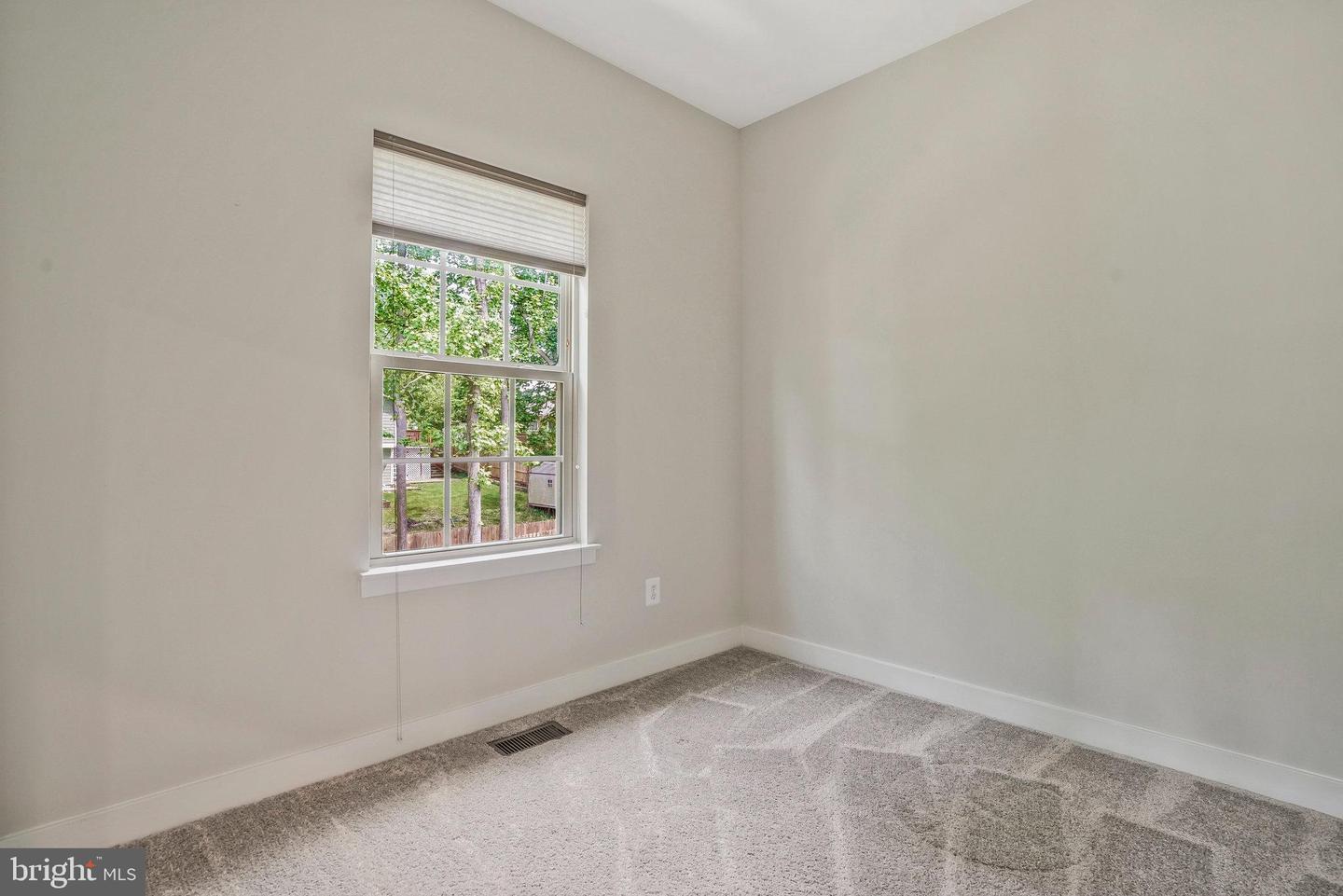 7811 SUTTER LN, ANNANDALE, Virginia 22003, 4 Bedrooms Bedrooms, ,3 BathroomsBathrooms,Residential,For sale,7811 SUTTER LN,VAFX2254560 MLS # VAFX2254560