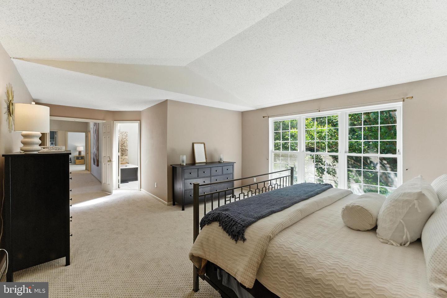 2789 MAPLE RIDGE DR, WOODBRIDGE, Virginia 22192, 4 Bedrooms Bedrooms, ,2 BathroomsBathrooms,Residential,For sale,2789 MAPLE RIDGE DR,VAPW2098854 MLS # VAPW2098854